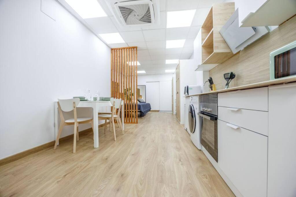 Acogedor Estudio En El Centro De Valencia Exteriör bild