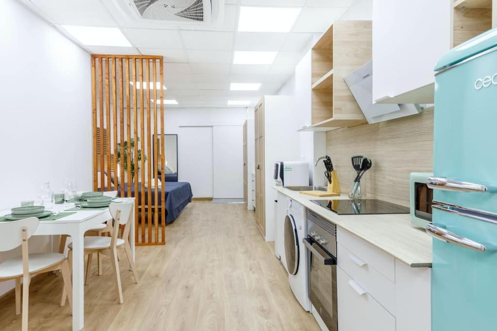 Acogedor Estudio En El Centro De Valencia Exteriör bild