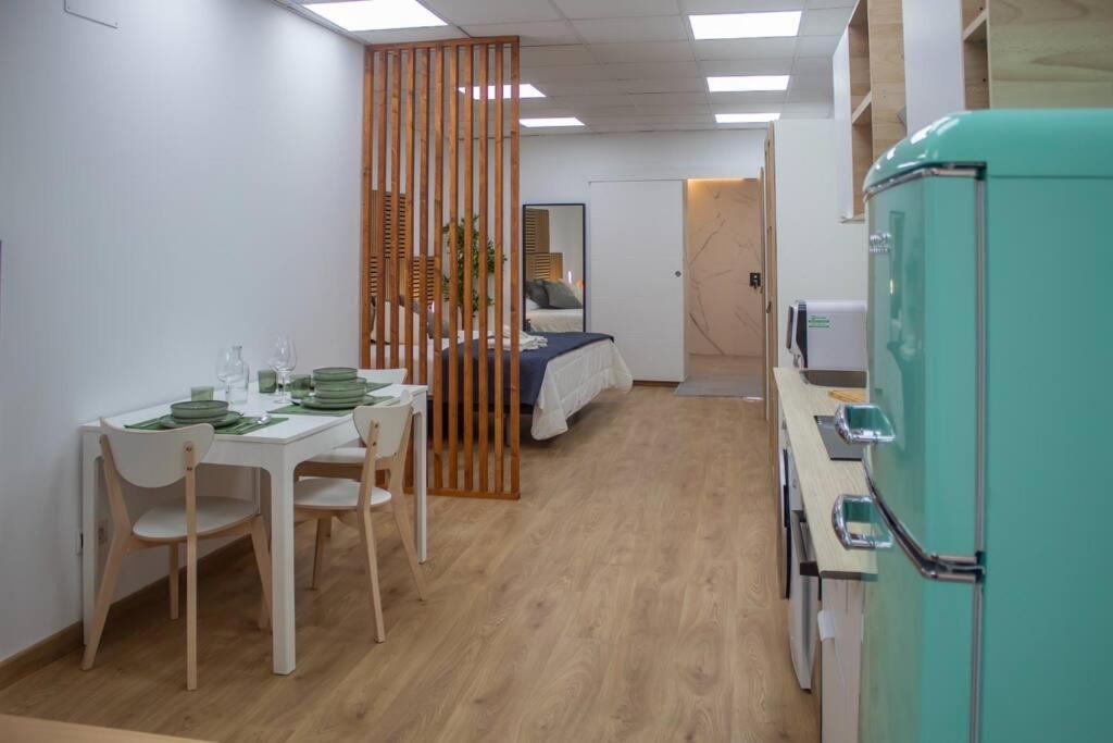 Acogedor Estudio En El Centro De Valencia Exteriör bild